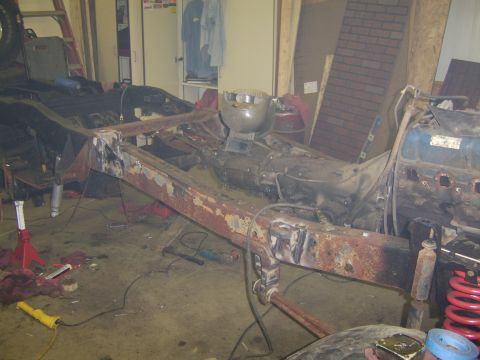 1985 Ford Ranger - Motor/Tranny mock up...