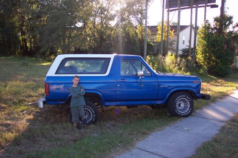 1984 Ford Bronco photo