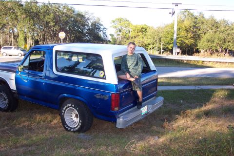 1984 Ford Bronco photo