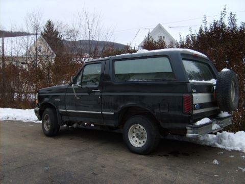 1996 Ford Bronco photo