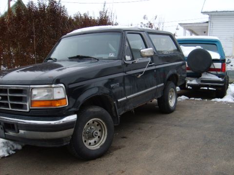 1996 Ford Bronco photo