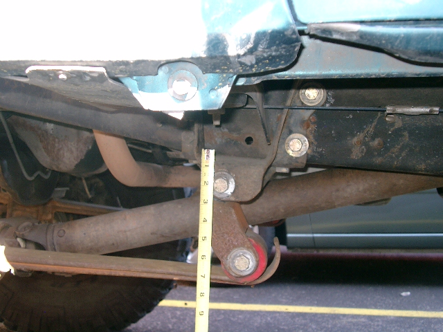 Yet another shot from further away showing shackle angle.