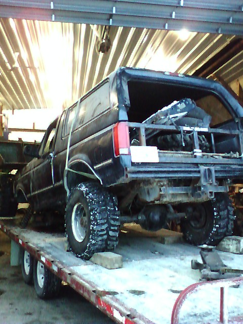 1992 Ford Bronco - This 1992 Ford Bronco is seen on a trailer, ready for transport or modification.