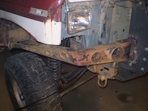 1986 Ford Bronco - Custom bumper and suspension components on a 1986 Ford Bronco.