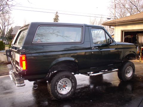 1993 Ford Bronco photo