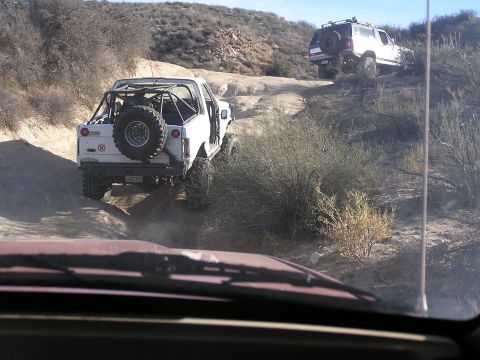 1990 Ford Bronco - Going up rutted hill