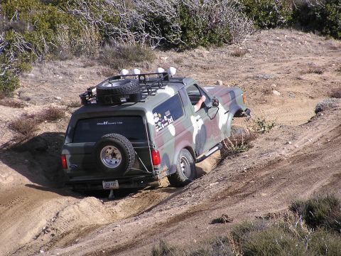 1990 Ford Bronco - Camo Bronco Diggin 2