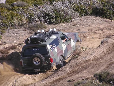 1990 Ford Bronco - Camo Bronco Diggin/throwing dirt # 4