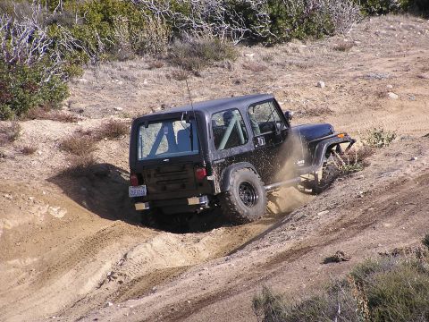 1990 Ford Bronco - Black Jeep dig 2