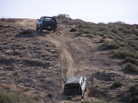 1990 Ford Bronco - Bronco hillside zoom