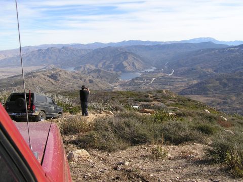 Cleghorn 12/16/07 - Nice shot of Canuck, Lake Silverwood and the BIG descent