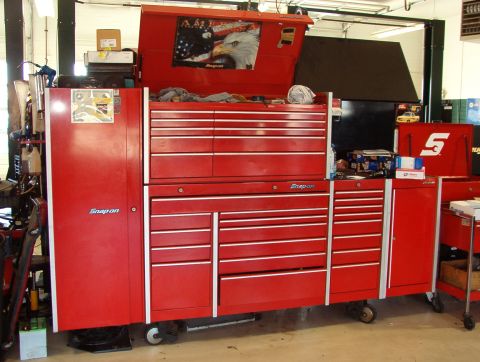 1983 Ford Bronco - This is a stock box (with a lot of add-ons) - note that the bottom drawers are each ~2" taller than those on my box.