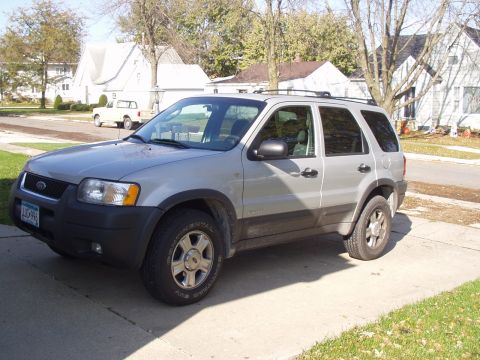 2002 Ford Escape photo
