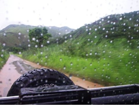 1995 Ford F-150 - Down the hill from the colony tovar, with heavy rains