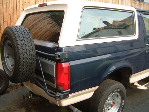 1992 Ford Bronco - exclusive custom self-tapping screw repair method for rusty tailgates