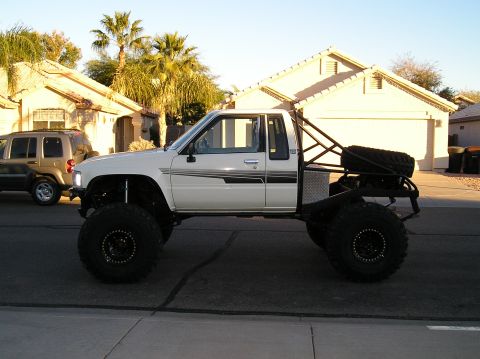 1986 Toyota Hilux - complete