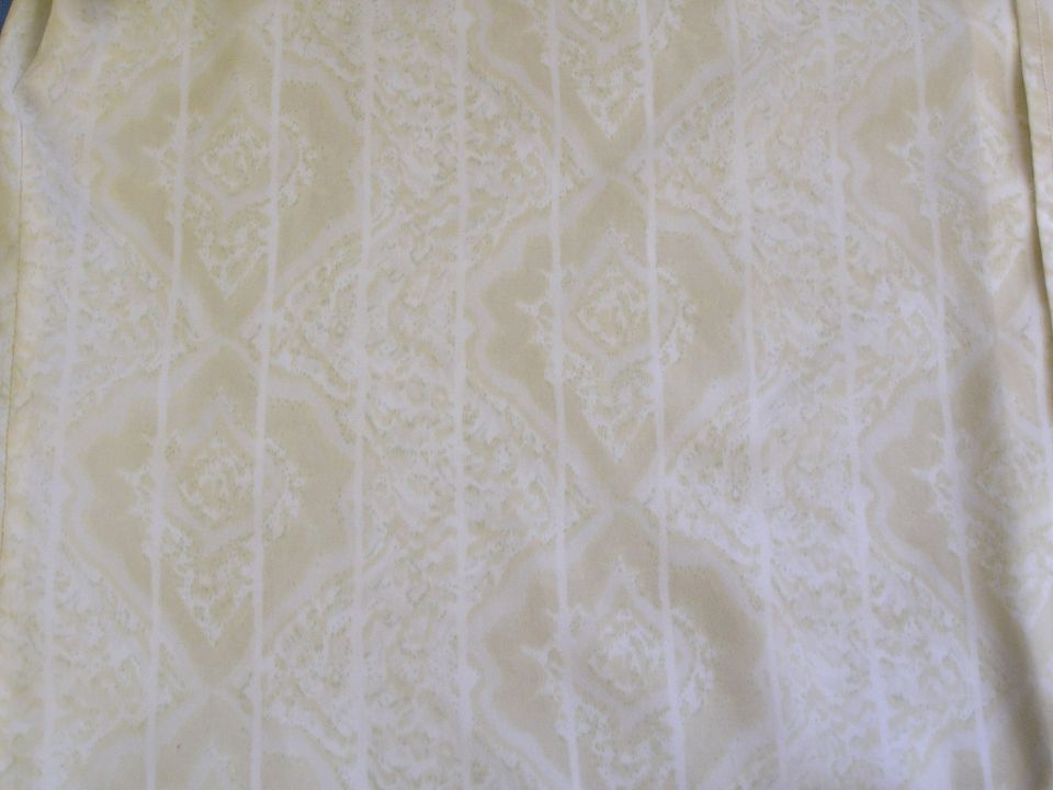 Van Dual Shirt, pattern close up