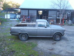 1972 Ford Ranchero - probably a copy of the Mikrus