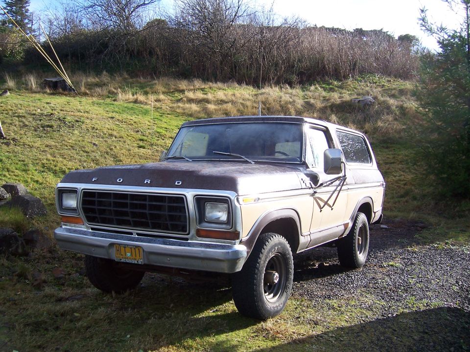 1978 Ford Bronco “maybaline”