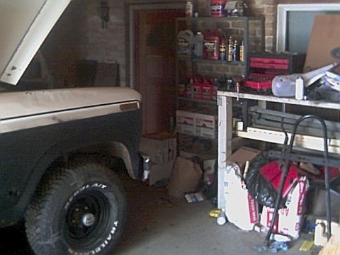 1986 Ford Bronco - Not so white anymore...
