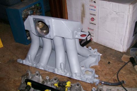 1988 Ford Bronco - Finished product, noticed the mounted Fuel Pressure Regulator mount. Got a new Holley Regulator for X-mas from my wife, ain't she great?!