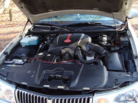 2002 Lincoln Town Car - Looking very re-freshed