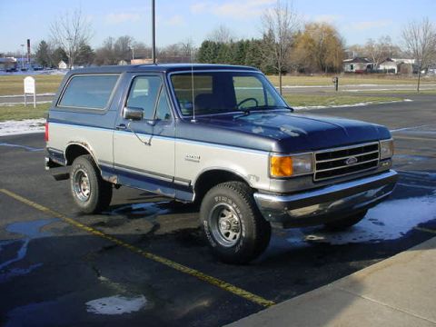 1990 Ford Bronco - December 26, 2007 - Bored at work.
