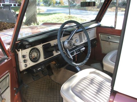 1995 Ford Bronco photo