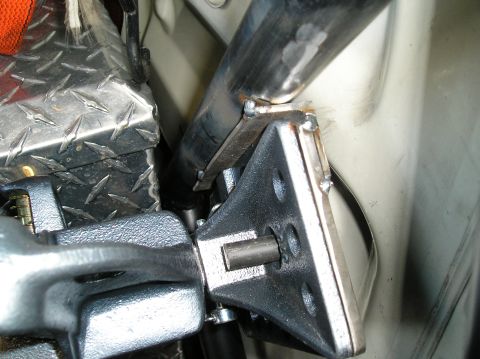 1986 Toyota Hilux - This photo shows a custom roll cage mounting bracket, not a 1986 Toyota Hilux.