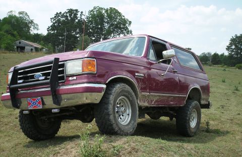 1991 Ford Bronco photo