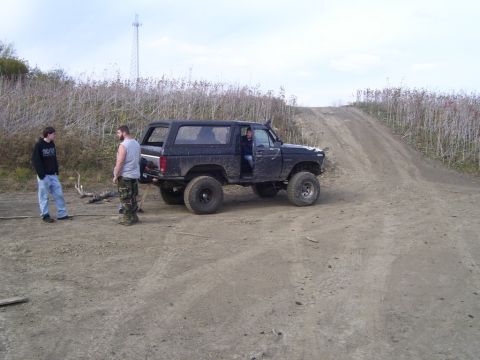 1985 Ford Bronco - In Lombard '07