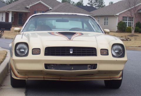 1979 Chevrolet Camaro - Front view of a 1979 Chevrolet Camaro parked on a residential street.