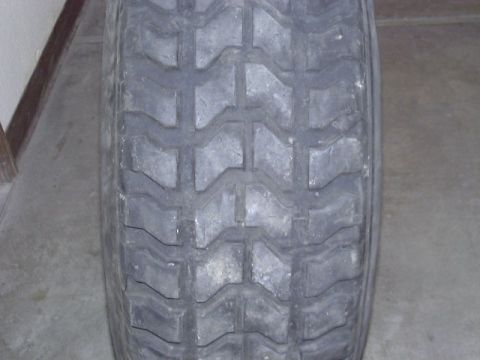 2000 Ford Excursion photo