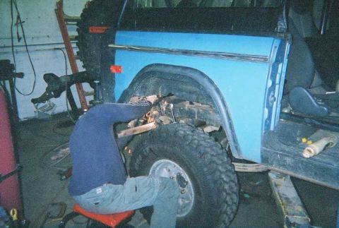 1976 Ford Bronco - Chris Welding Shackle back on
