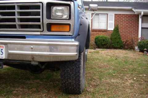 1989 Ford Mustang - front