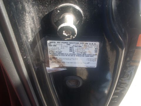 1992 Ford Bronco - Vehicle identification sticker from a 1979 Ford truck shows manufacture date and weight information.