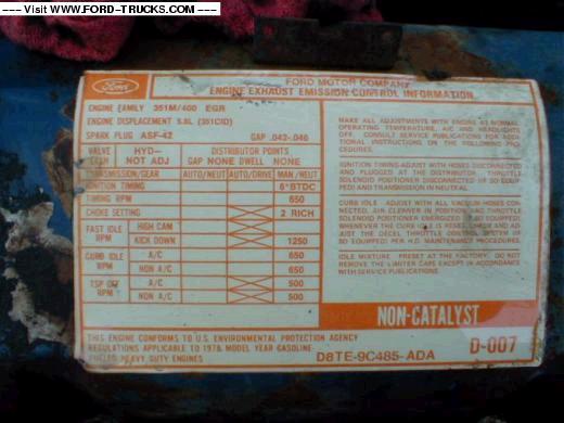 '78 Ford 351M/400 non-catalyst engine emission control label with timing and idle RPM table