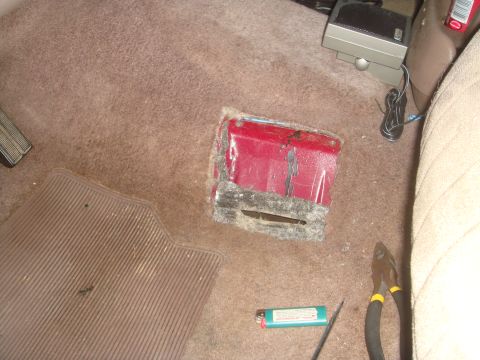 1992 Ford Bronco - The stock cover is a PAIN to get off