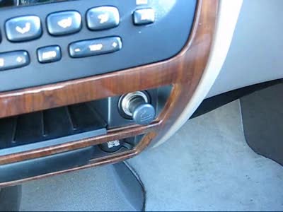 2003 Ford Taurus - Cigarette lighter projectile