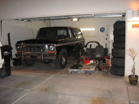 1978 Ford Bronco - At home.