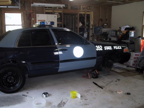 2000 Ford Crown Victoria photo