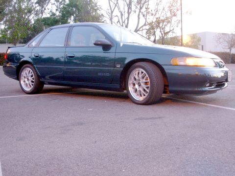 1995 Ford Taurus - This 1995 Ford Taurus SHO sedan is shown from a 3q-front angle.