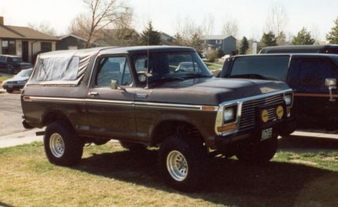 1979 Ford Bronco - This Ford Bronco appears to be from the late 1970s, possibly a 1978 model, based on its grille design.