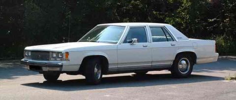 1991 Ford LTD Crown Victoria photo