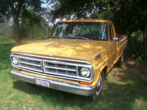 1971 Ford F-250 - left front