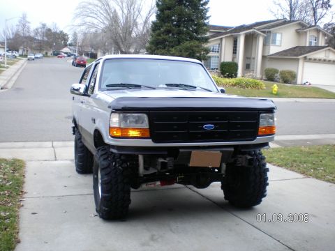 1996 Ford Bronco - Found a Warn 8274 winch with a matching Warn bumper on Craig'slist, **the site my wife hates with a passion** haha!