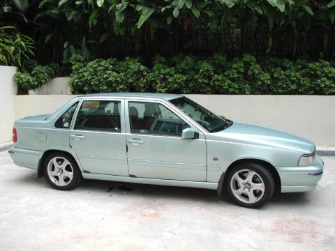 1998 Volvo S70 photo