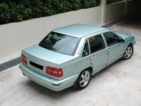 1998 Volvo S70 photo