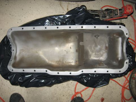 1978 Ford Bronco - Its also nice having a couple different power washers, there was a good bit of sludge in there.