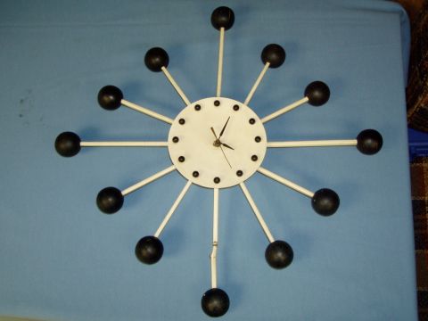 1900 Yugo GVX - Vintage Genuine 60's Starburst Wall Clock